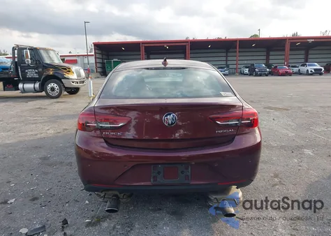 2018 Buick Regal Sportback Essence from USA, damaged, VIN W04GP6SX4J1100843